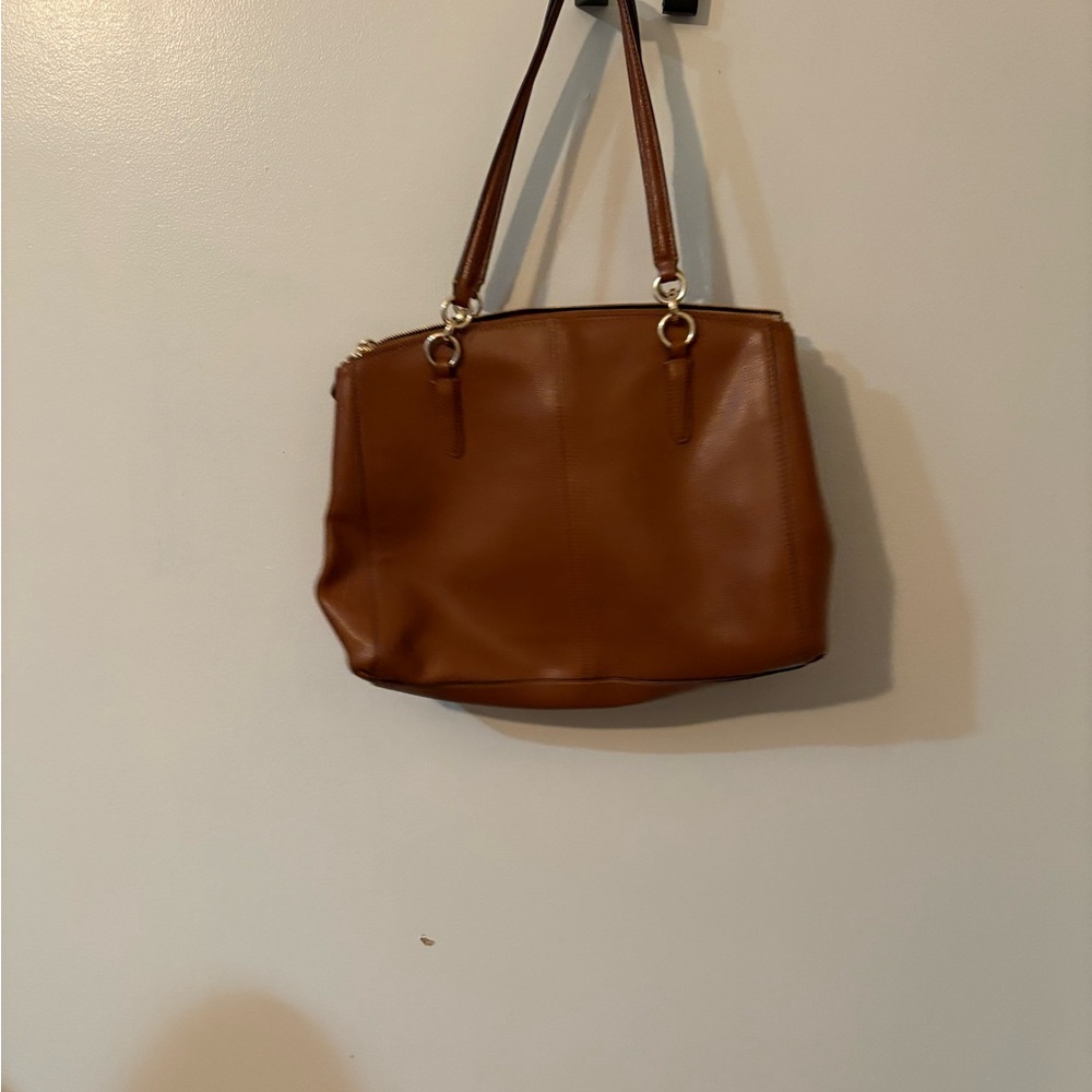 Coach Tan Leather Shoulder Bag - Picture 3 of 4